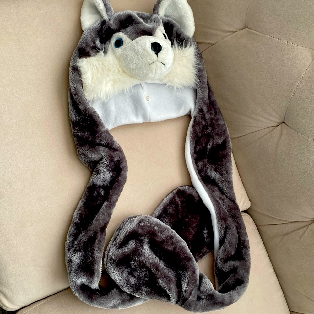 Grey Husky Hat Scarf